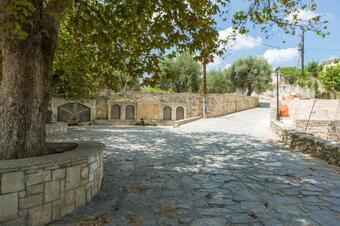 Villa Elea Gaia - Enhance Your Senses