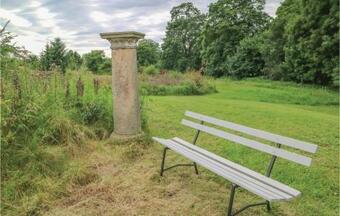 Five-bedroom Holiday Home In Friedland