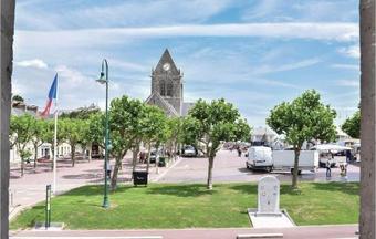 Three-bedroom Holiday Home In Sainte-mere-eglise