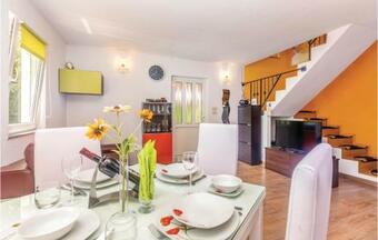 Studio Holiday Home In Krizisce