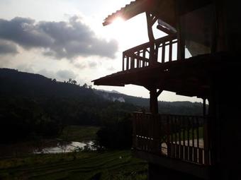 Villa Sawah And Valley