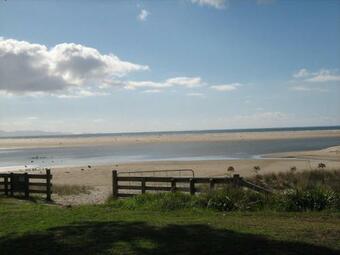 Pakiri Beach Holiday Park