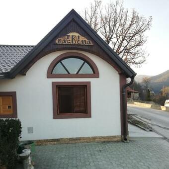 Apartamento Tri Bagrema Km