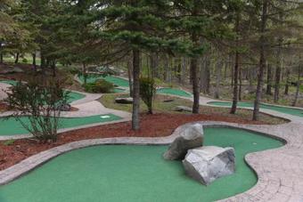 Scotrun Camping Resort Loft Park Model 10