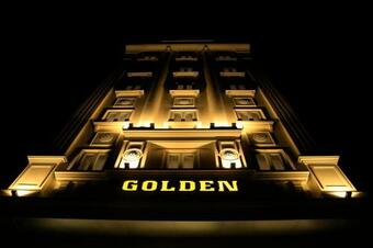 Golden Coto Hotel