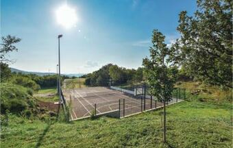 Three-bedroom Holiday Home In Ljut