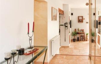 Four-bedroom Holiday Home In Goult