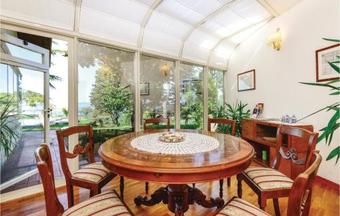 Four-bedroom Holiday Home Montopoli Di Sabina Ri With A Fireplace 06