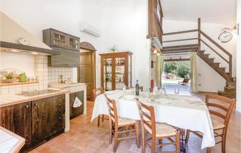 Holiday Home Domus Incantada