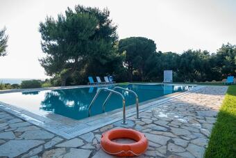 Golden Sand Apartments