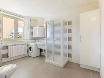 Bright Holiday Home In Tremosine With Swimming Pool