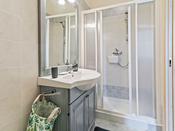 Exotic Villa In Sinalunga With Swimming Pool