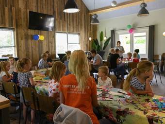 Tidy Chalet With Dishwasher, Surrounded By Nature
