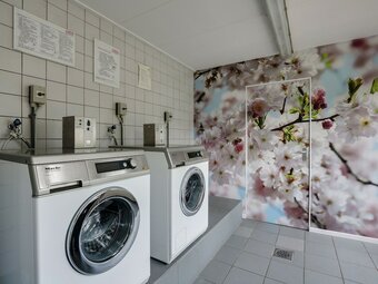 Comfortable Bungalow In The Middle Of Nature Near Harderwijk