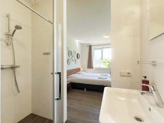 Luxury Villa With Three Bathrooms Located In A National Park