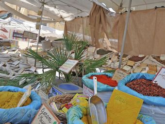 Spacious Villa In Aups With Swimming Pool