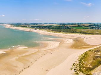 Modern Lodge With Washing Machine, Beach At Walking Distance