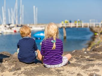 Detached Villa With Fireplace, Beach Within Walking Distance