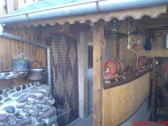 Hostal Ini Guest House