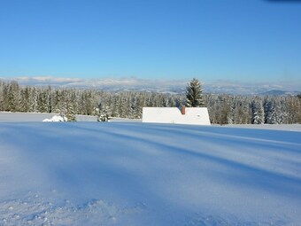 Spacious Cottage With 5 Bedrooms, Woodburning Stove, Sauna, Ski Lift Only 3 Km