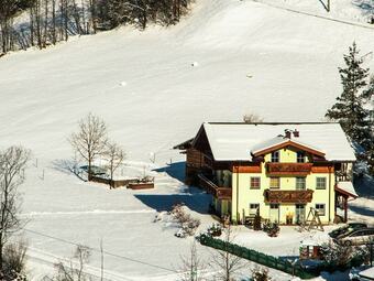 Modern Apartment In Gro�arl Salzburg With Sauna