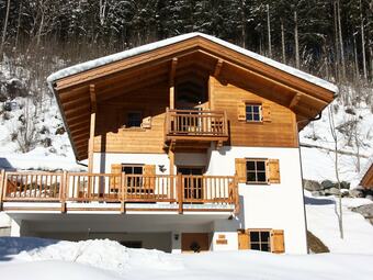 Upscale Chalet In Wald Im Pingzau With Indoor Pool & Sauna