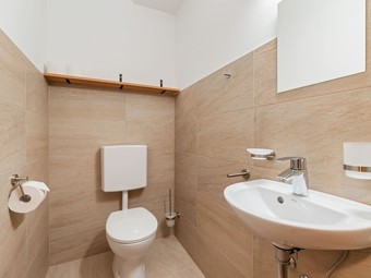 Beautiful, Very Spacious Holiday Home In The Hohe Tauern National Park In Carinthia