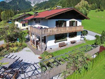 Spacious Chalet In Leogang With Terrace