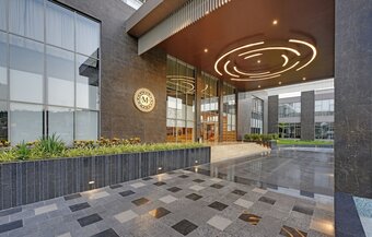 Hotel The Maruti Nandan Grand