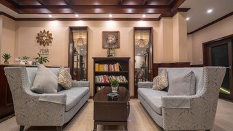 Floral Hotel Tengchong Yishuli Hotspring