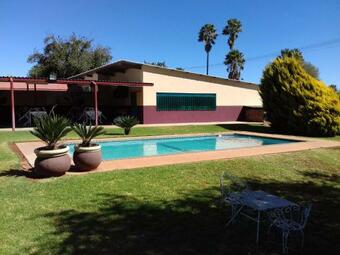 Central Hotel Warrenton