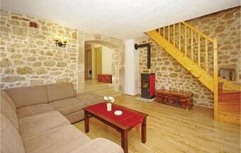 Holiday Home Poljica Imotska 08