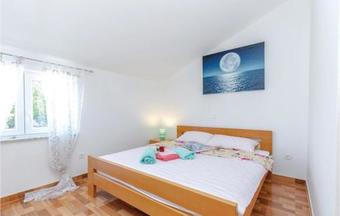 Four-bedroom Holiday Home In Ledenice