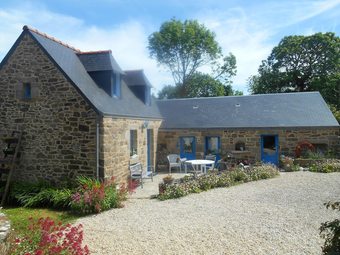 House With 2 Bedrooms In Cl�den-cap-sizun, With Enclosed Garden And Wifi - 4 Km From The Beach