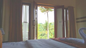 Hotel Batang Golden Hills Villa