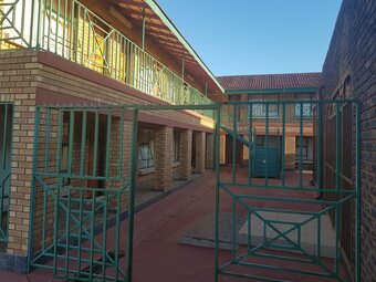 Posada Msawawa Lodge & Pub