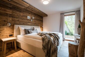 Apartamentos Les Dolomites Mountain Lodges