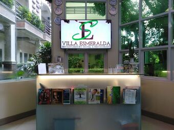 Villa Esmeralda Bryan's Resort Hotel And Restaurant