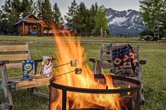 Hotel Triangle C Cabins
