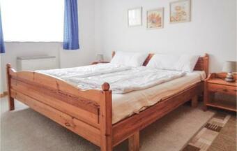 One-bedroom Apartment In Friedrichskoog