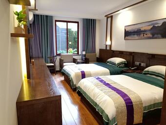 Guilin Zaishuiyifang Hotel