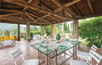 Two-bedroom Holiday Home In Montebuono