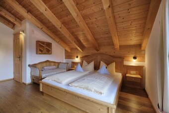 Hotel G�steh�user Holzerhof