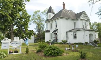 Yesteryears Bed And Breakfast