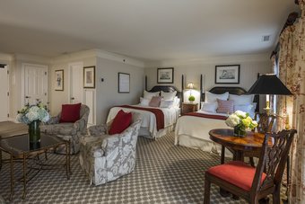 Hotel Saybrook Point Resort & Marina