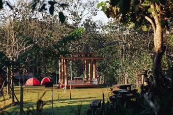 Hotel The Nanda Resort