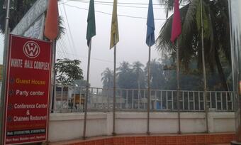 Hotel White Hall Guest House