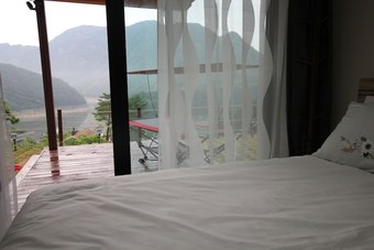 Moonlight Village Pension