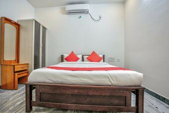 Hotel Oyo 35931 Leo's Home Stay