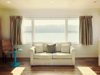 Hotel Beachwalk At Sea Bright